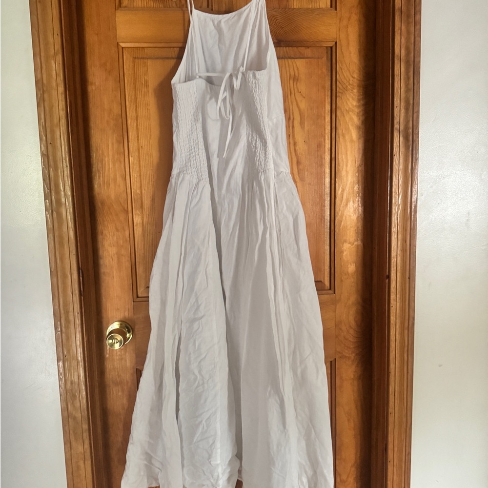 Abercrombie & Fitch White Maxi Dress with Spaghetti Straps - Picture 3 of 7